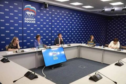 «Единая Россия» определила победителей Всероссийского конкурса лучших практик управления многоквартирными домами «Лучший дом. Лучший двор». Региональных победителей ждут призы.